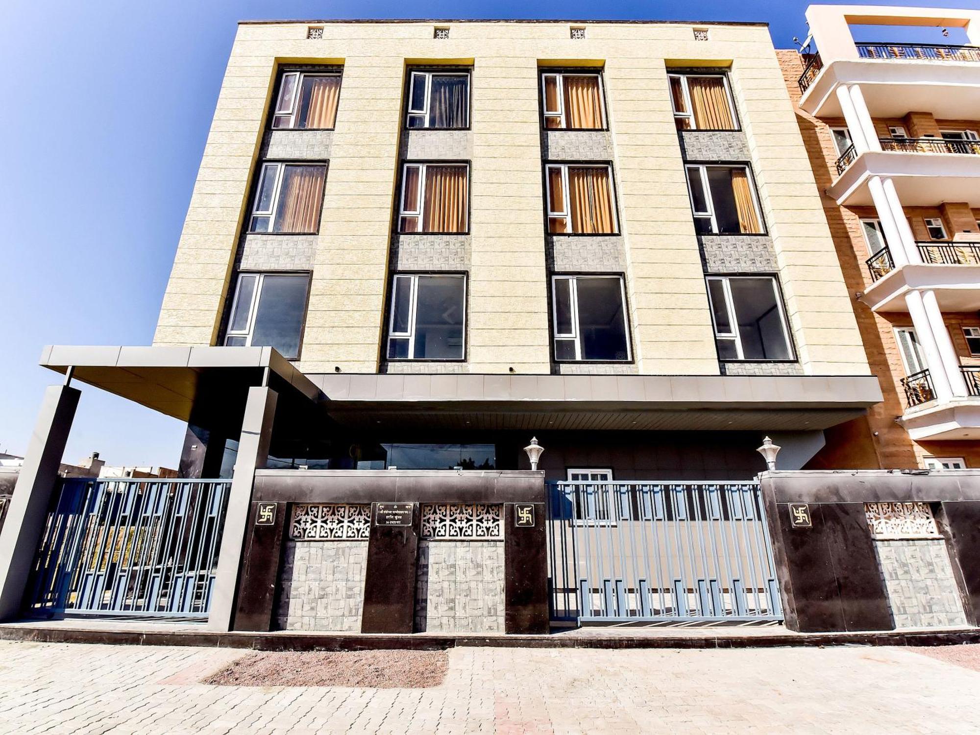 Capital O Maurya Inn Dźodhpur Zewnętrze zdjęcie